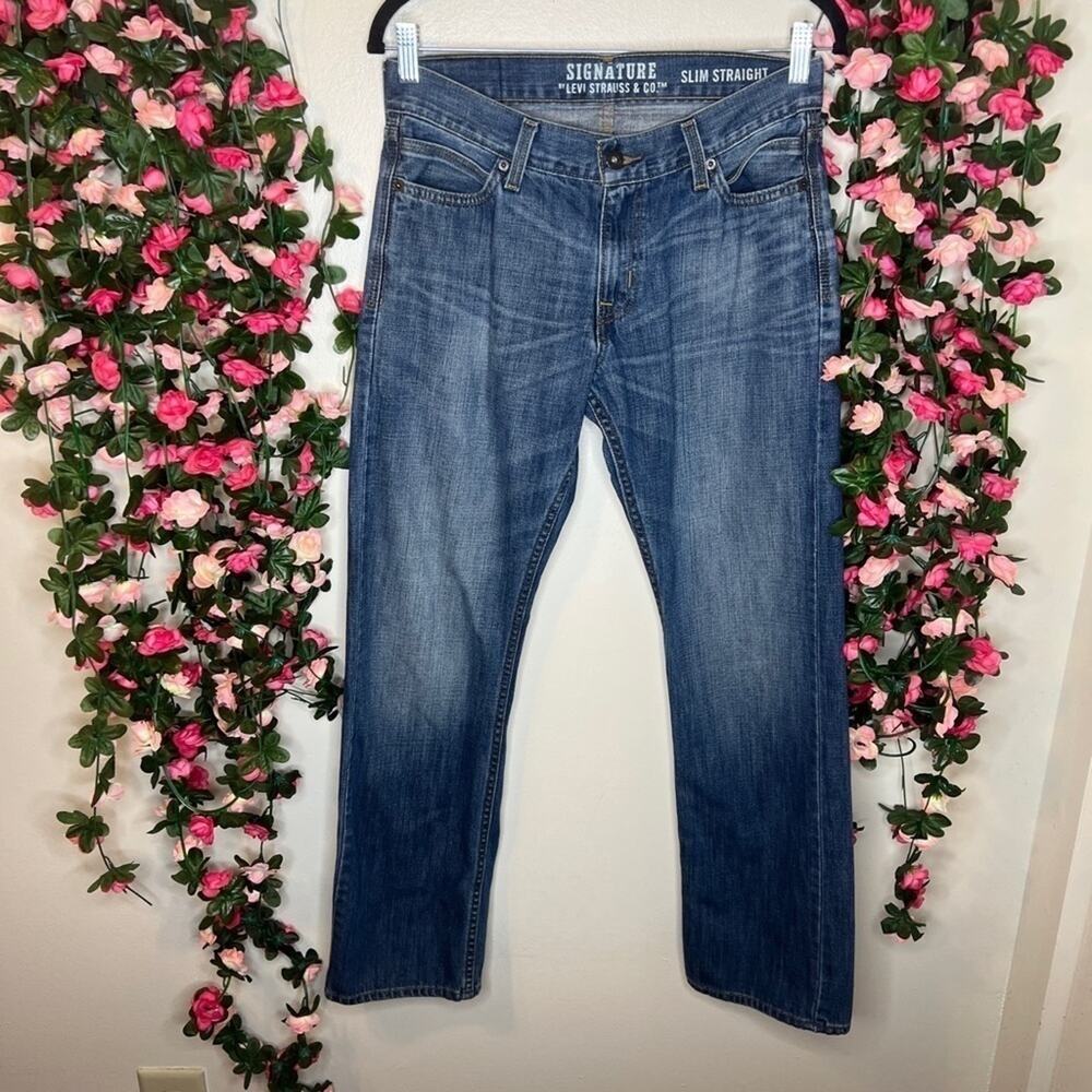 Signature by Levi Strauss Men’s Slim Straight Jeans 30x30 100% Cotton Denim🌹